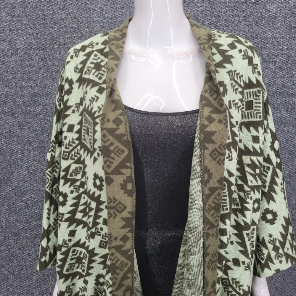 Denim Co Womens Jacquard Open Front Poncho Cardigan Plus One Size Green Printed